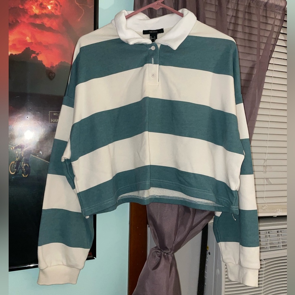 Forever 21 Cropped Sweater